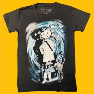 Coraline graphic Tshirt !